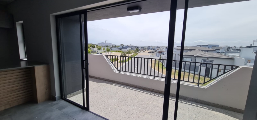 3 Bedroom Property for Sale in Sandown Western Cape